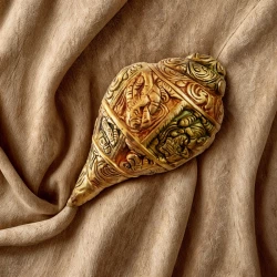 6" Pack of - 1 Big Brass Shank | Handcrafted Brass Conch Shell | Multi Color Finish | 6" Length | Traditional Hindu Pooja & Home Temple Showpiece