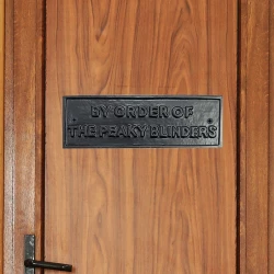 7cm Cast Iron Letter Plate CIDS-006 | Cast Iron Door Plate | Cast Iron Door Sine Plate | Cast Iron Black Powder Coating Letter Plate