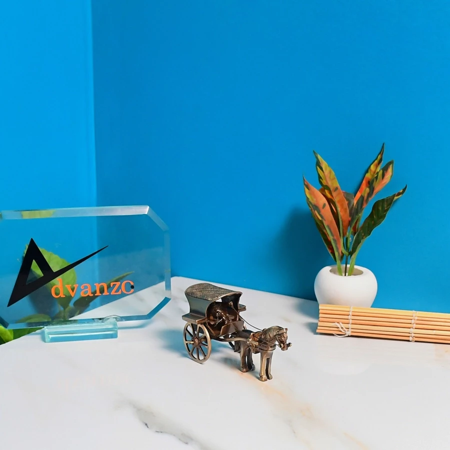 ADVANZO Brass Horse Cart Showpiece, Brass Showpiece for Home Decor, Brass Decoration Items, Showpiece for Living Room, Pack of 1