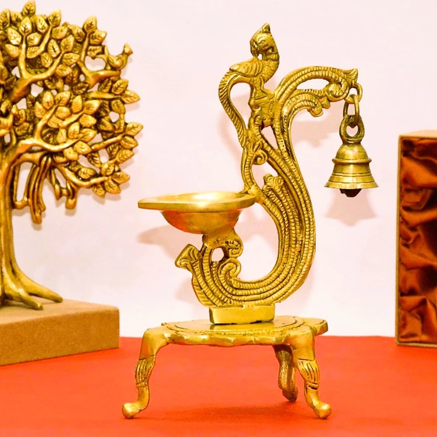 Advanzo Brass Curved Oil Diya with Peacock Design – Antique Deepak for Diwali & Festive Decor Style Diya for Vastu (11 inches and 700g)